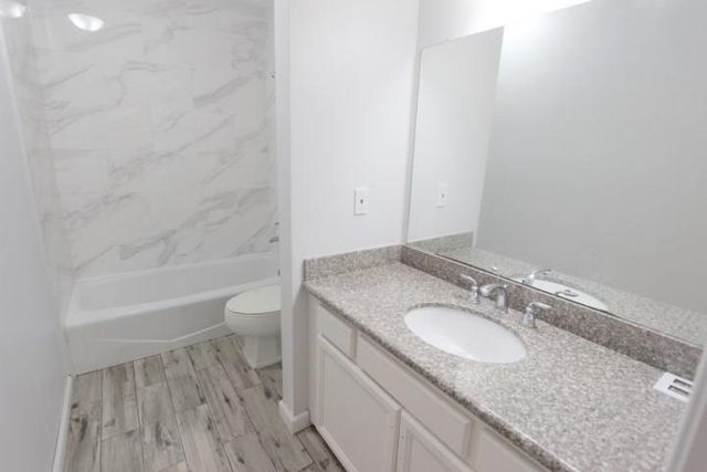 6511 Kenyon Lane, Bellaire, TX 77401