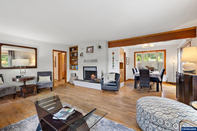 1996 Roberta Av S, Salem, OR 97302