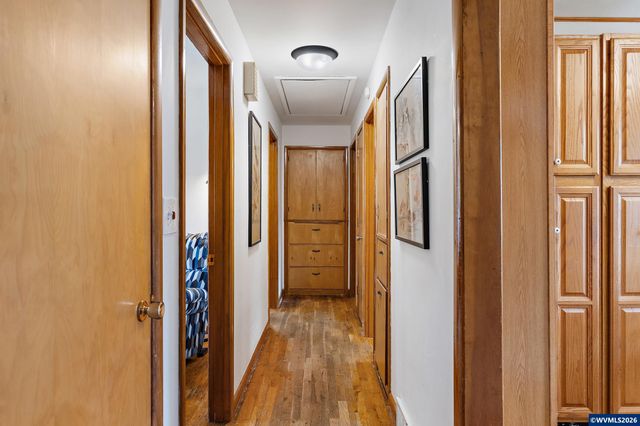 1996 Roberta Av S, Salem, OR 97302