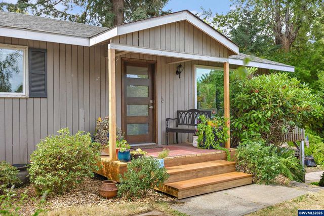 1996 Roberta Av S, Salem, OR 97302