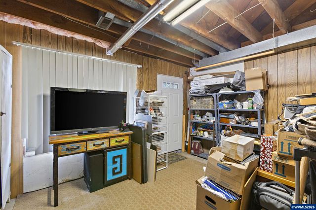 1996 Roberta Av S, Salem, OR 97302