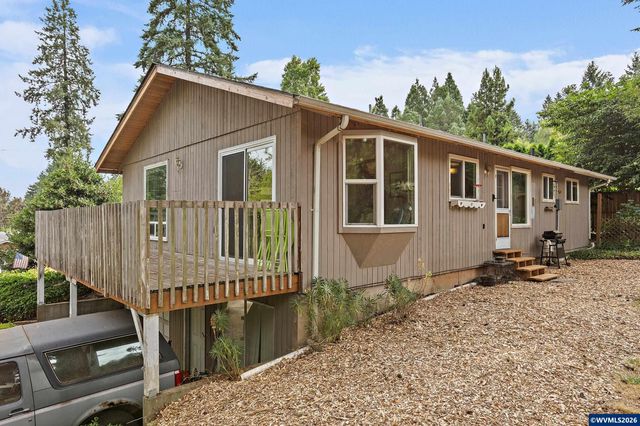 1996 Roberta Av S, Salem, OR 97302