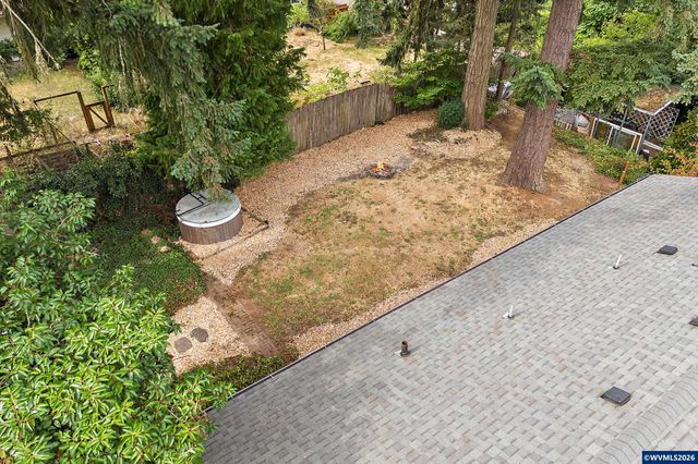 1996 Roberta Av S, Salem, OR 97302