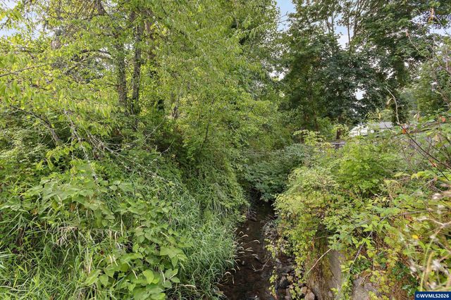 1996 Roberta Av S, Salem, OR 97302