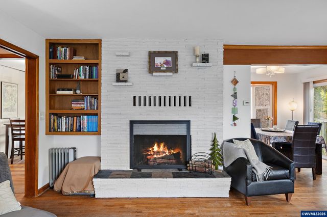 1996 Roberta Av S, Salem, OR 97302