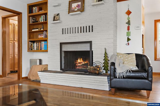 1996 Roberta Av S, Salem, OR 97302