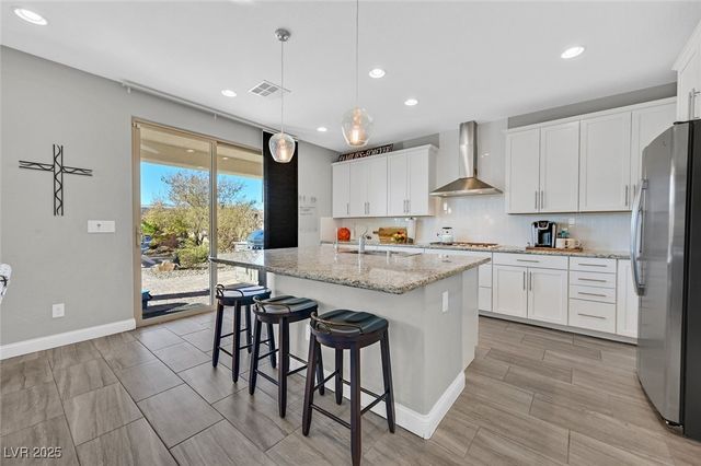 8655 Rori Springs Street, Las Vegas, NV 89178