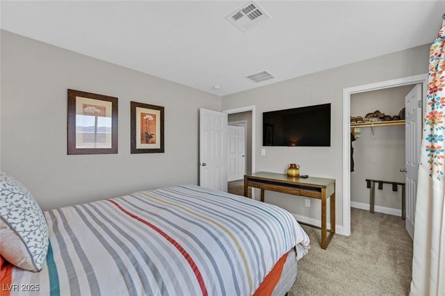 8655 Rori Springs Street, Las Vegas, NV 89178