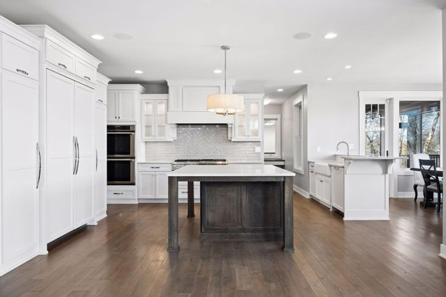 726 Woodland Hill Court, Medina, MN 55340