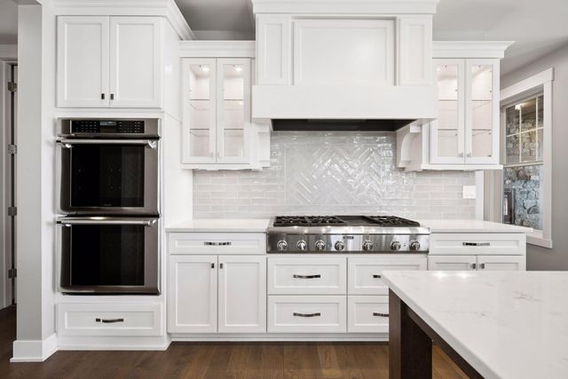 726 Woodland Hill Court, Medina, MN 55340