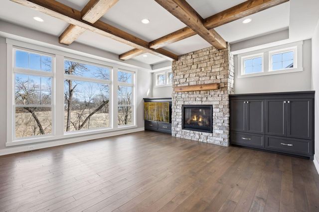 726 Woodland Hill Court, Medina, MN 55340