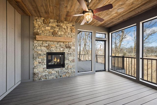 726 Woodland Hill Court, Medina, MN 55340