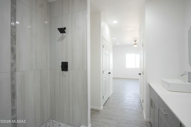 12603 N Carbine Road, Marana, AZ 85653