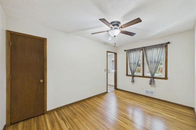 7016 Colorado Avenue N, Brooklyn Park, MN 55429