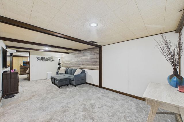 7016 Colorado Avenue N, Brooklyn Park, MN 55429
