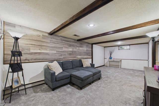 7016 Colorado Avenue N, Brooklyn Park, MN 55429