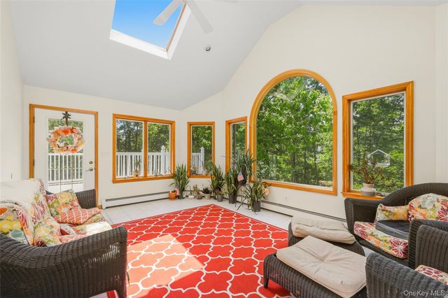 27 Van Tassel Court, Highland Mills, NY 10930
