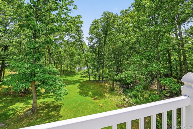 27 Van Tassel Court, Highland Mills, NY 10930
