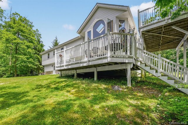 27 Van Tassel Court, Highland Mills, NY 10930