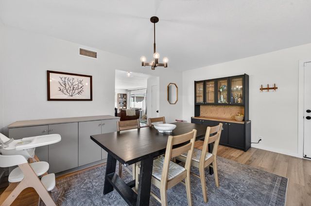 4701 Pedersen Way, Carmichael, CA 95608