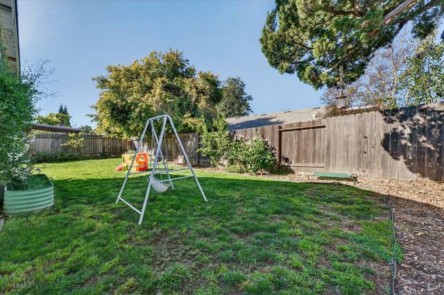 4701 Pedersen Way, Carmichael, CA 95608