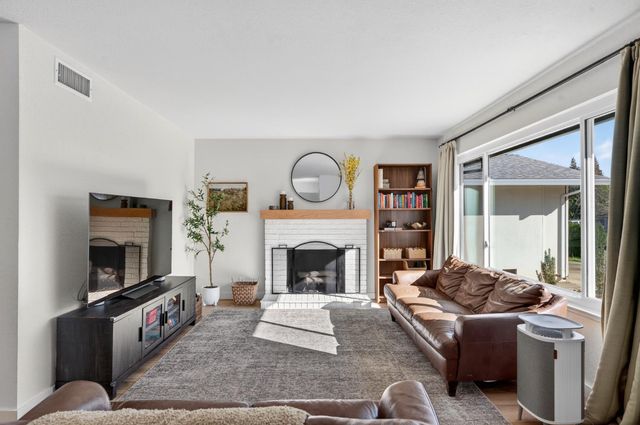 4701 Pedersen Way, Carmichael, CA 95608