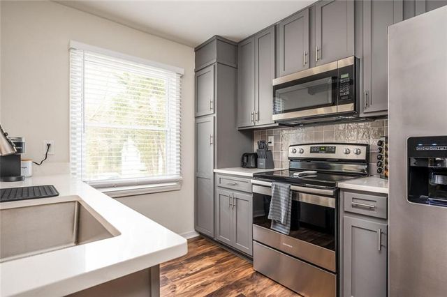 3154 NW Oakcliff Road NW, Atlanta, GA 30311