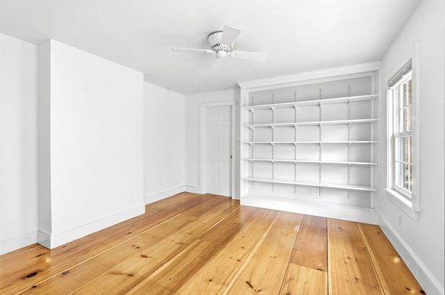 64 Pearl St 00, Boston, MA 02129