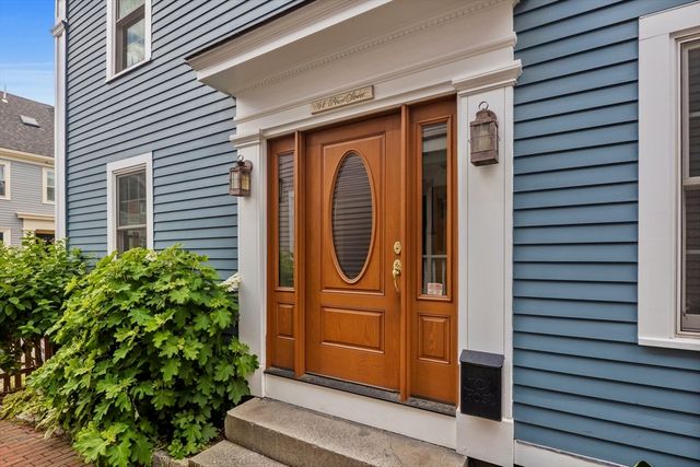 64 Pearl St 00, Boston, MA 02129
