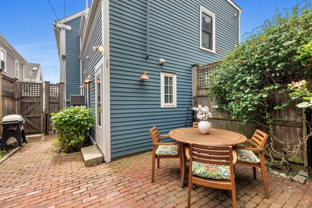 64 Pearl St 00, Boston, MA 02129