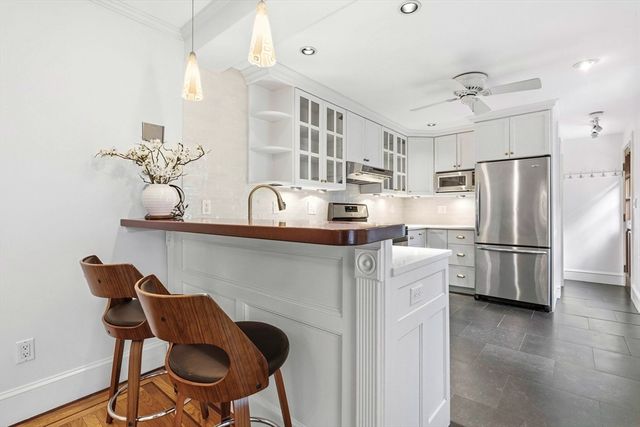 64 Pearl St 00, Boston, MA 02129