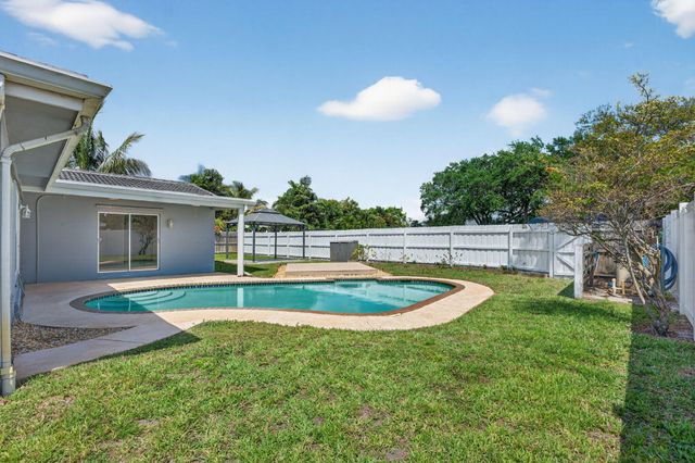 1545 SW 13th Street, Boca Raton, FL 33486