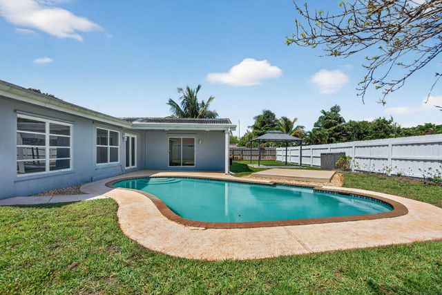 1545 SW 13th Street, Boca Raton, FL 33486