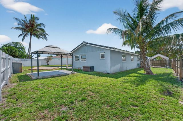 1545 SW 13th Street, Boca Raton, FL 33486