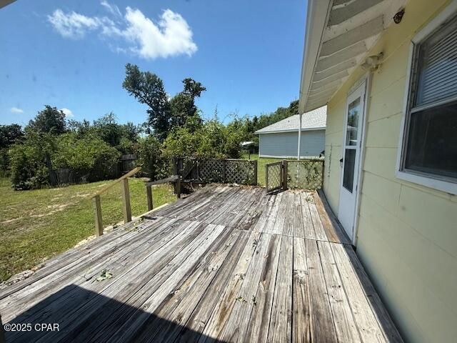 125 Bayou Drive, Panama City, FL 32401