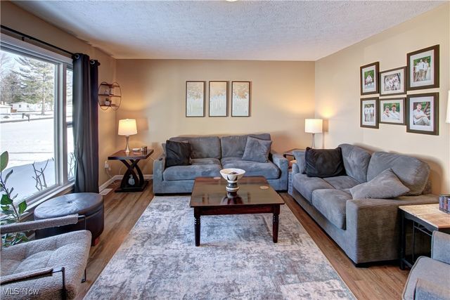 10023 Gabriella Drive, North Royalton, OH 44133