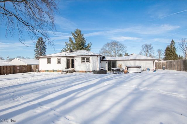 10023 Gabriella Drive, North Royalton, OH 44133