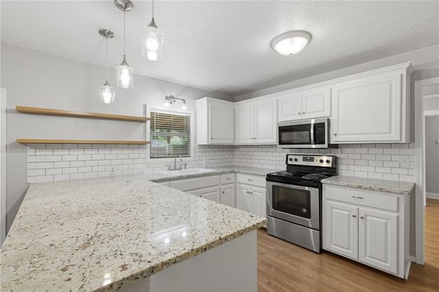 1504 Burt Street, Bryan, TX 77802