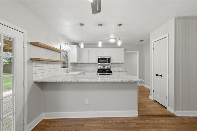 1504 Burt Street, Bryan, TX 77802