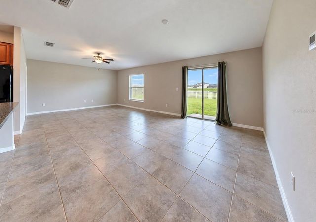 5005 WHITE CHICORY DRIVE, Apollo Beach, FL 33572