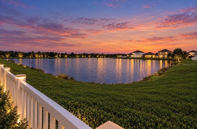 5005 WHITE CHICORY DRIVE, Apollo Beach, FL 33572