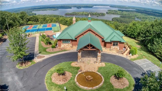 618 Rocky Cove Lane, Denton, NC 27239