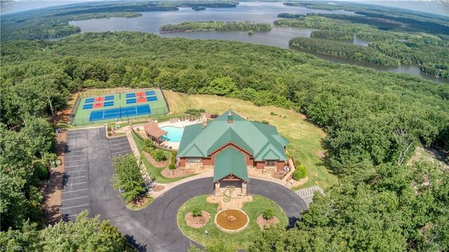 618 Rocky Cove Lane, Denton, NC 27239