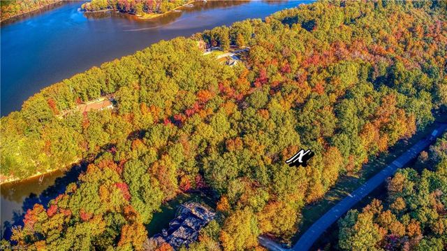 618 Rocky Cove Lane, Denton, NC 27239