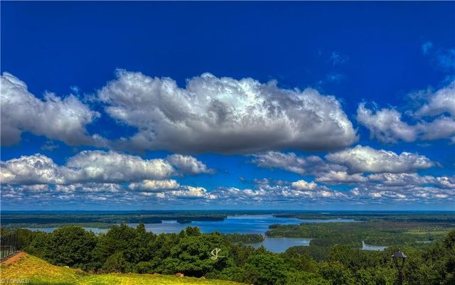 618 Rocky Cove Lane, Denton, NC 27239