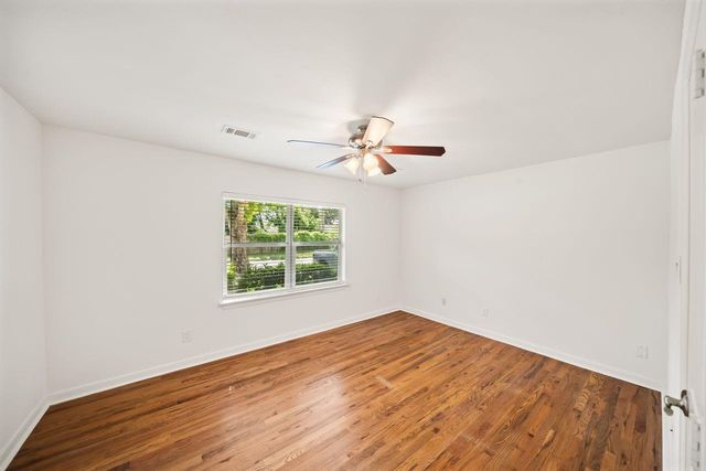1526 Du Barry Lane, Houston, TX 77018