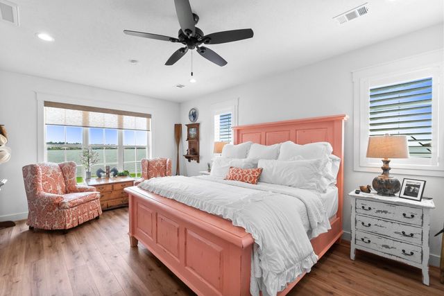 290 Indian Falls Lane, Livingston, TX 77351