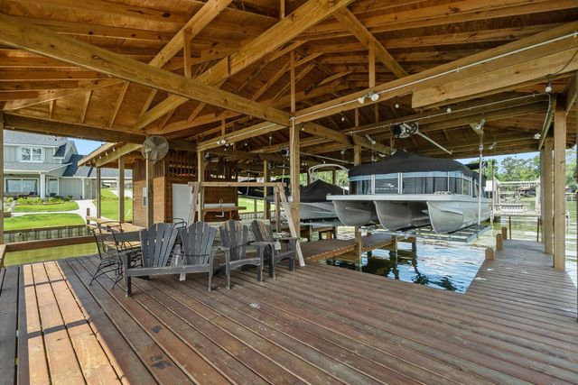 290 Indian Falls Lane, Livingston, TX 77351