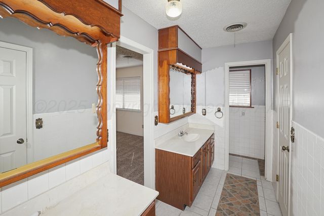 7906 Merchant Drive, Amarillo, TX 79121