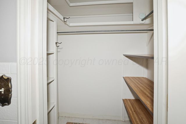 7906 Merchant Drive, Amarillo, TX 79121